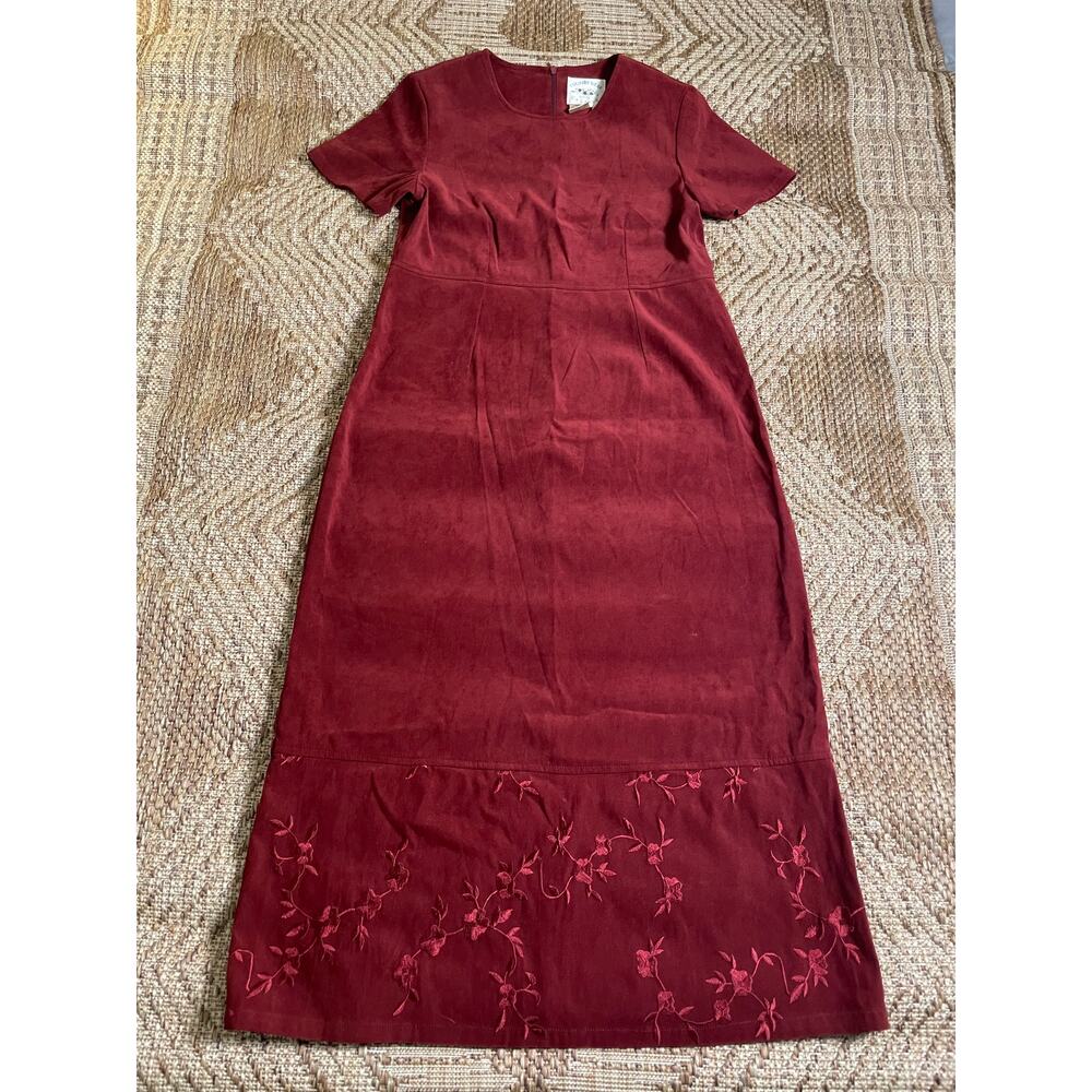 VTG. Country Wear Petite Casuals P/Small Cranberry Short Sleeve Maxi Dress